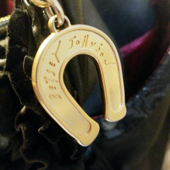 Betsey Johnson black ruffled handbag - Picture 3 of 7